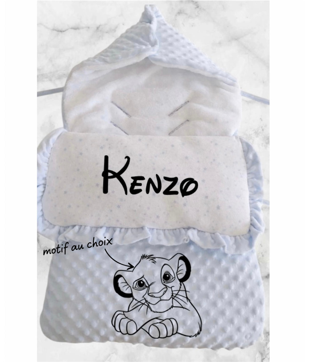 Nid d’ange minky bébé bleu personnalisée avec motif