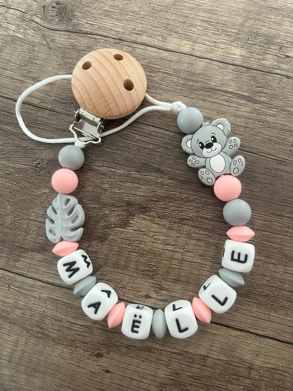 Attache tétine Ourson gris ou beige personnalisée KidCreationArtisanat