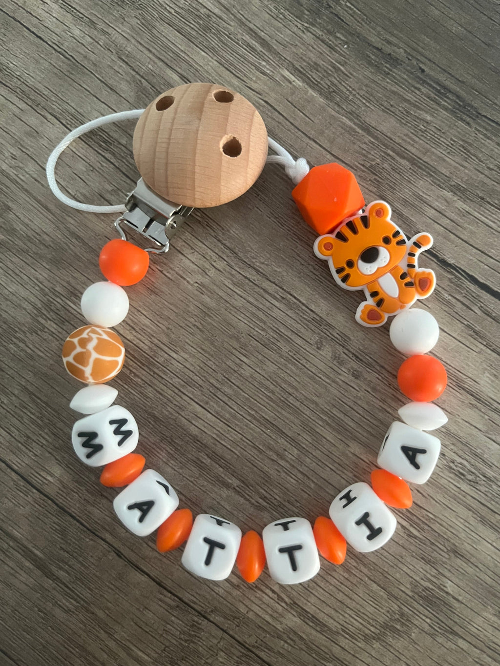 Attache tétine Tigre jungle personnalisée KidCreationArtisanat