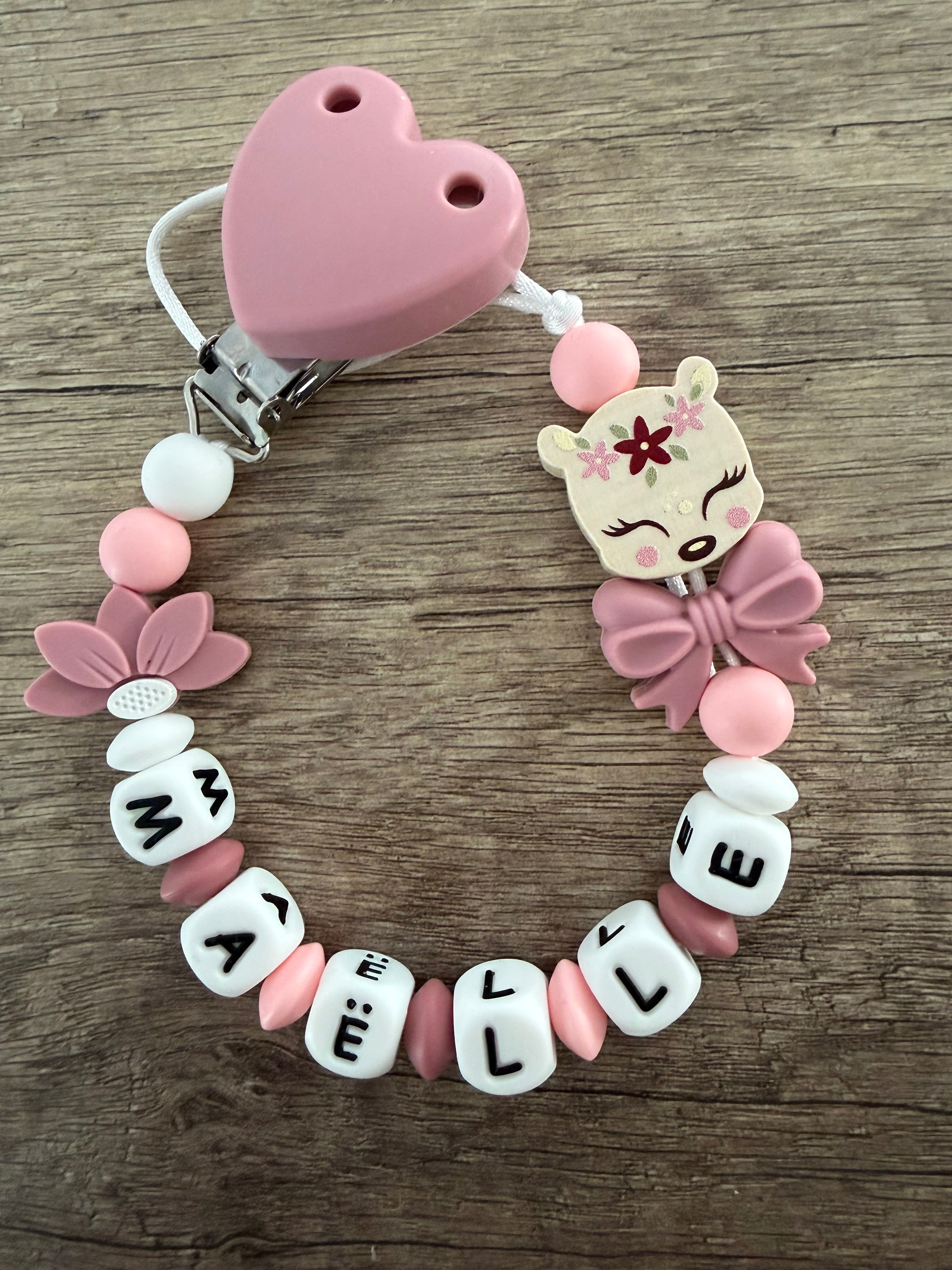 Attache tétine biche florale personnalisée