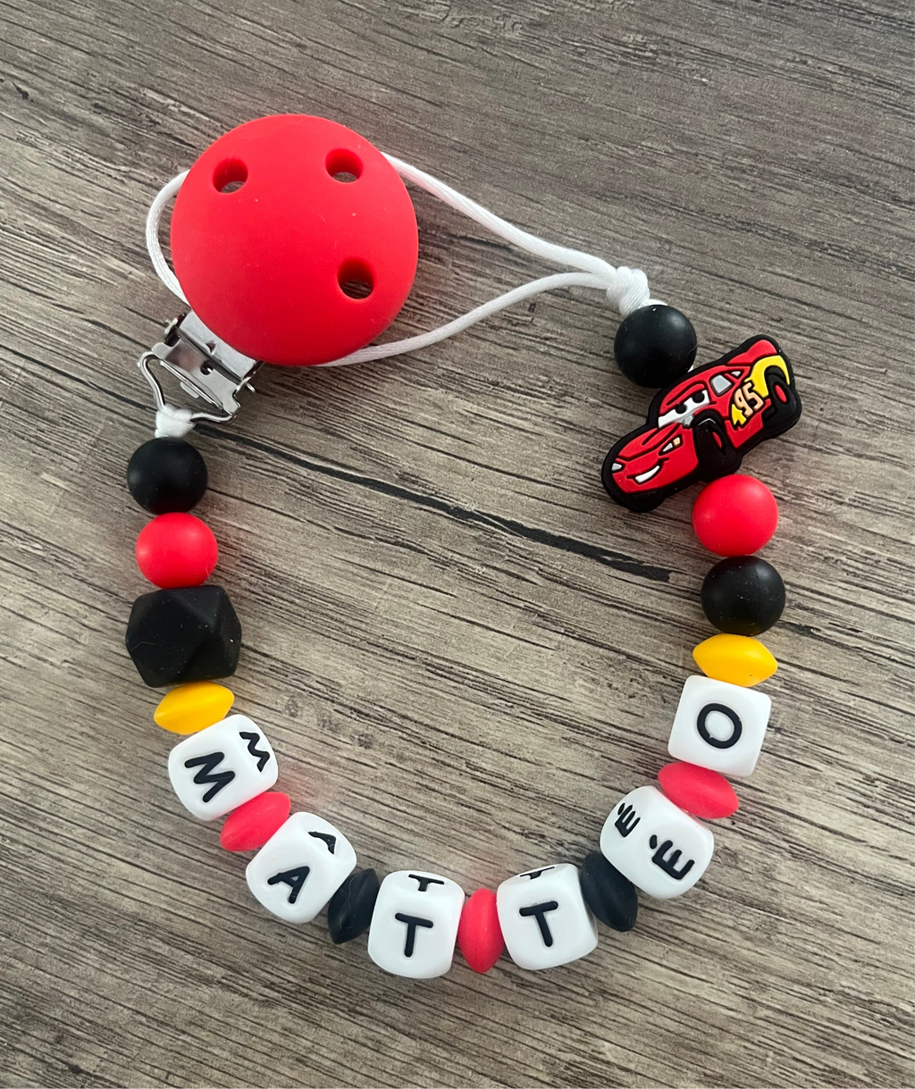 Attache tétine Disney Cars Flash Mcqueen personnalisée KidCreationArtisanat