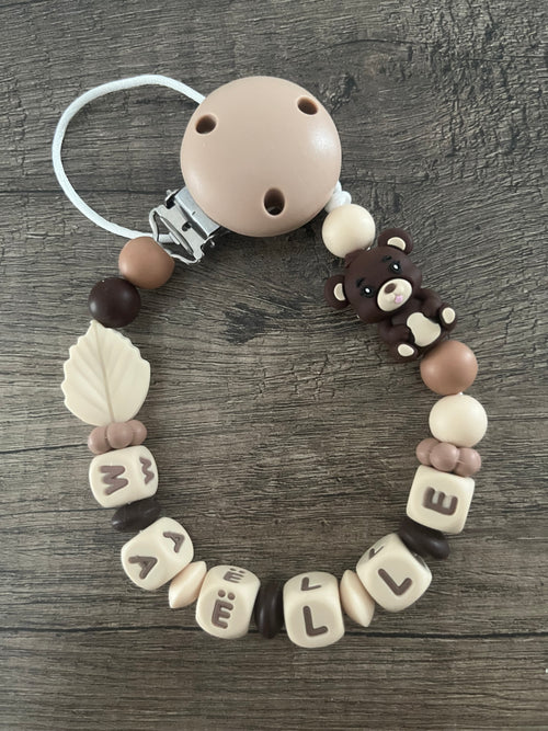 Attache tétine Ourson lettres beige personnalisée