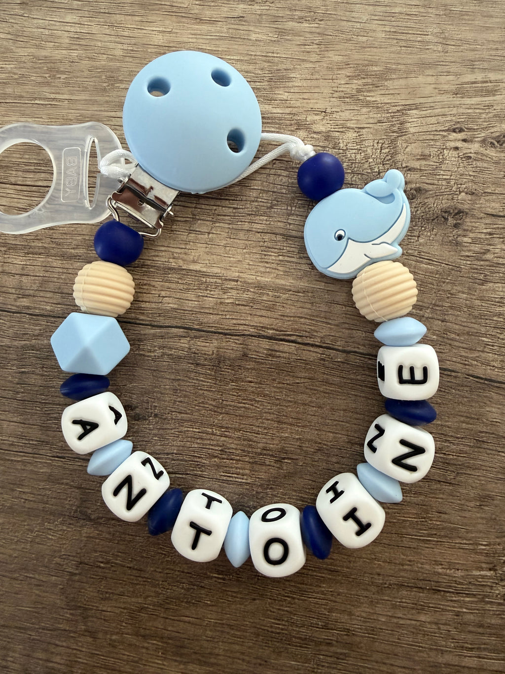 Attache tétine Baleine personnalisée