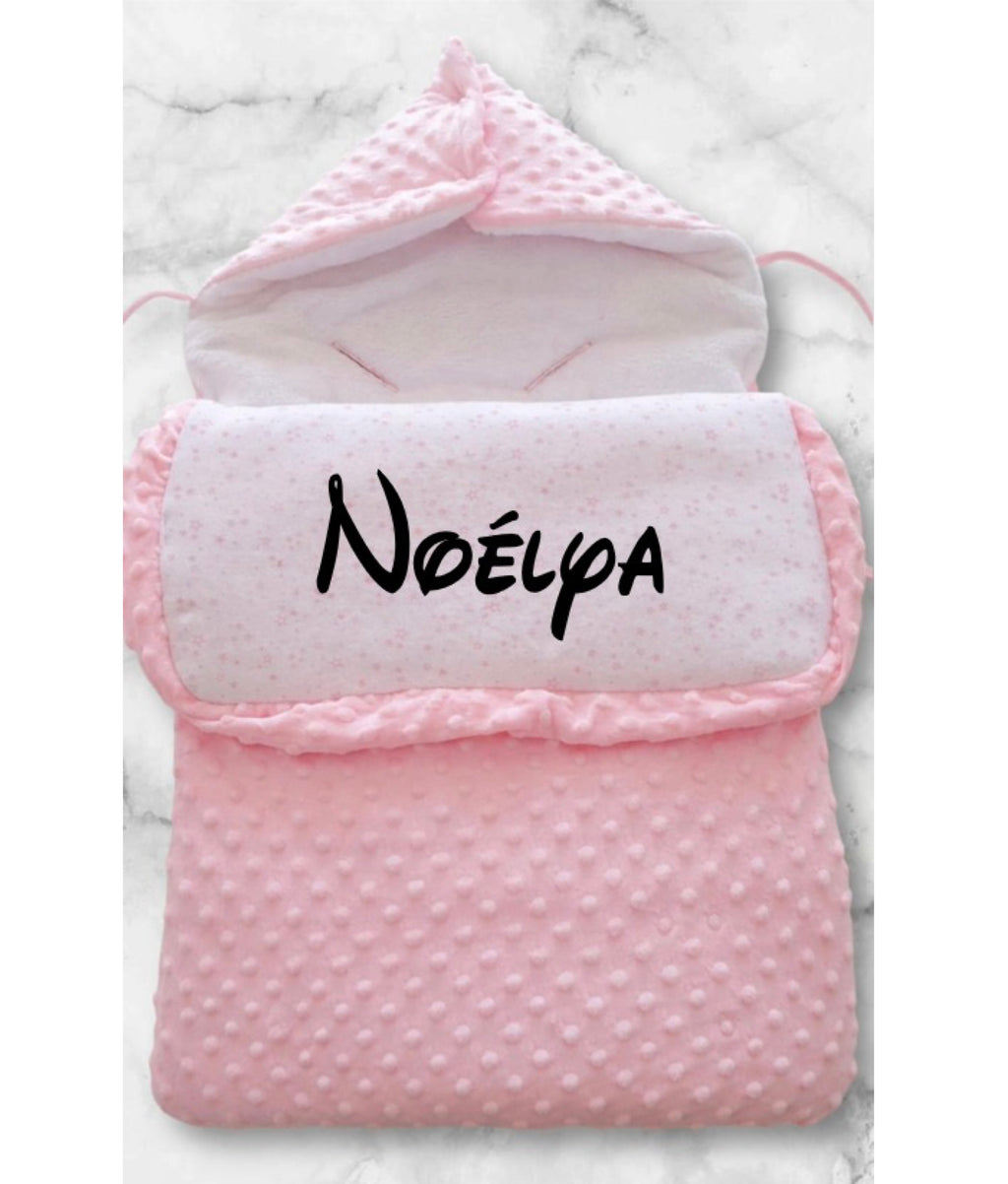 Nid d’ange minky bébé rose personnalisée