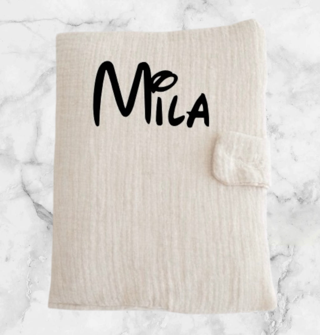 Protège carnet de santé bébé beige personnalisé