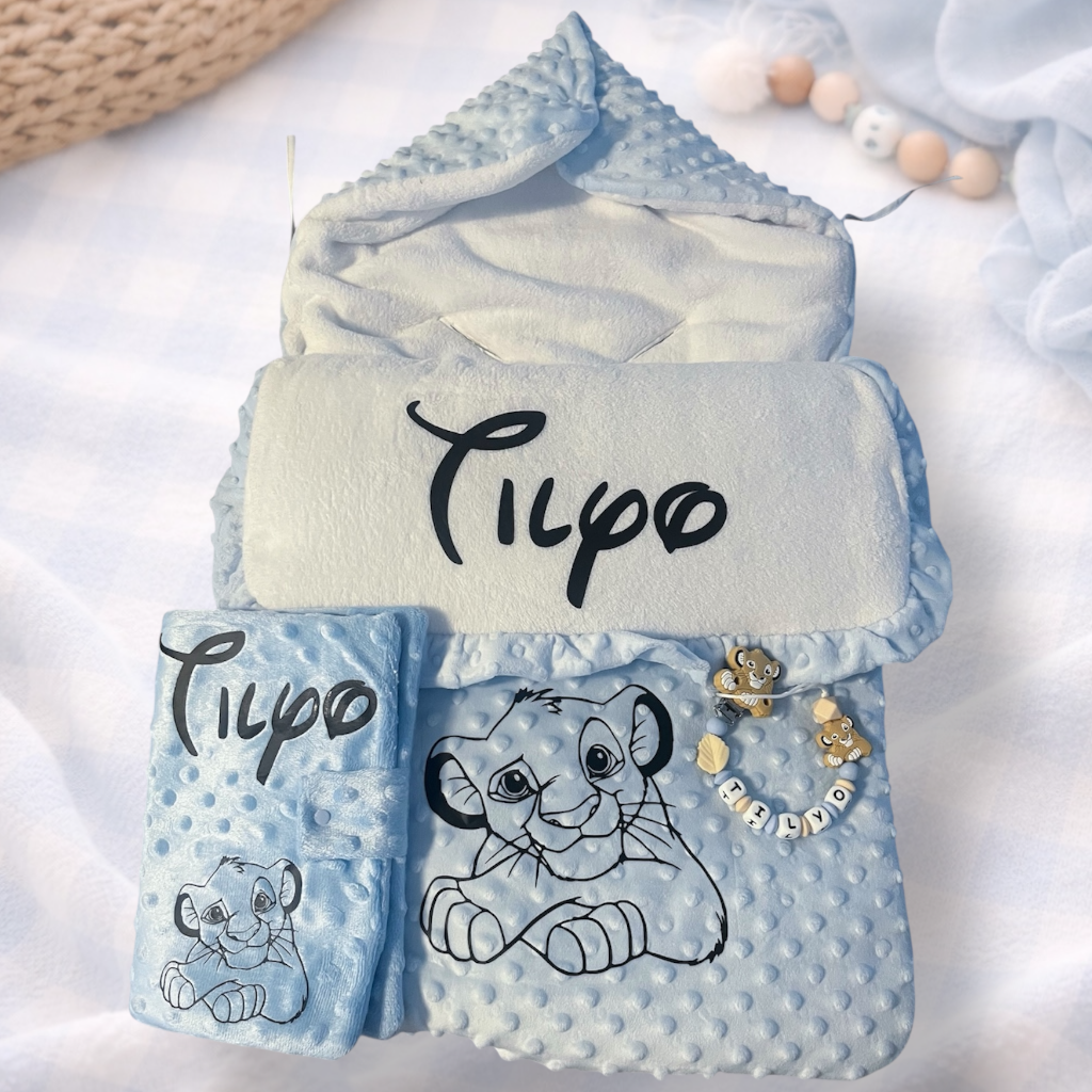Coffret naissance 3 pièces - Attache tétine, Nid d’ange et Protège carnet personnalisés