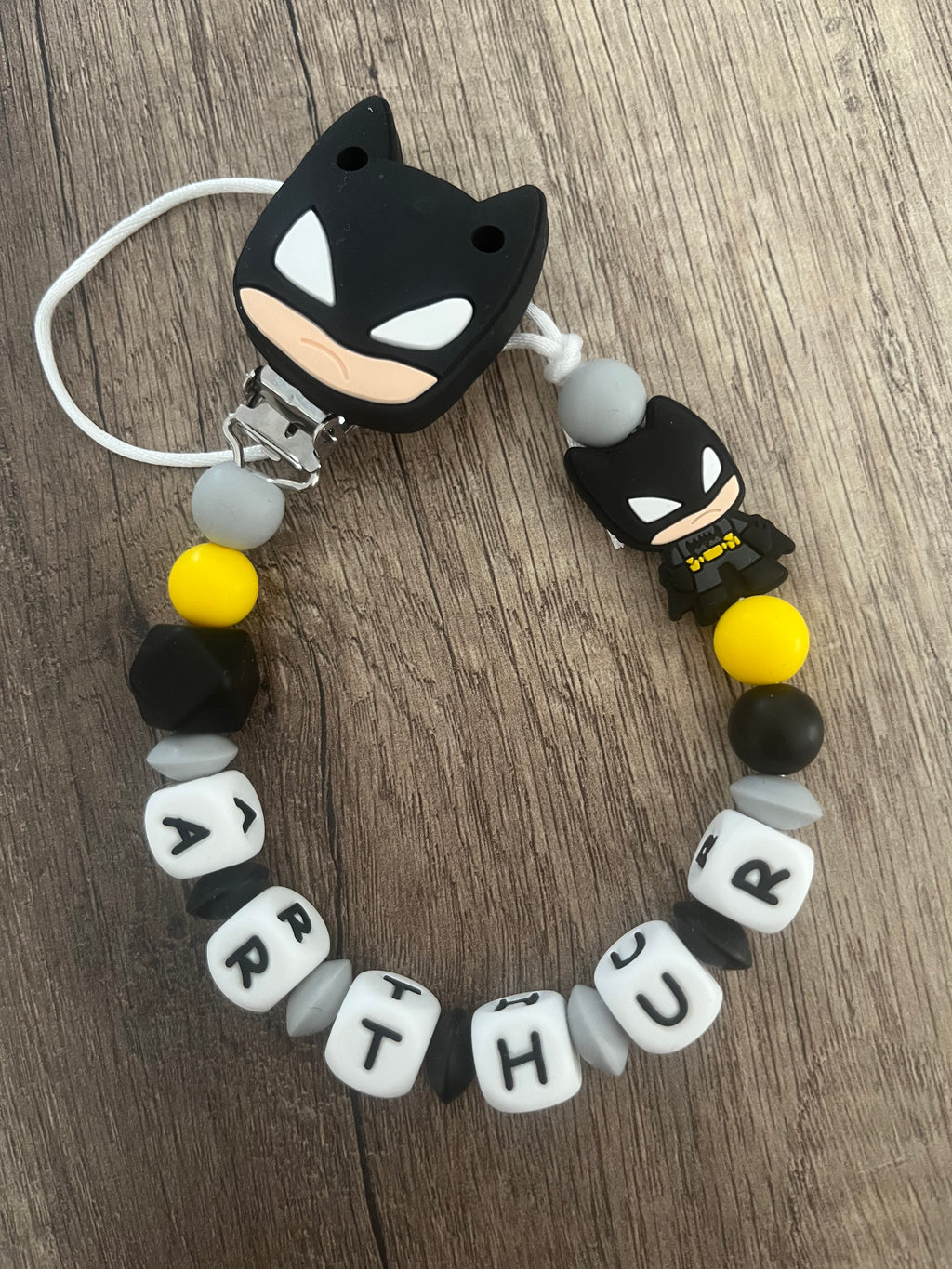 Attache tétine Marvel Batman personnalisée