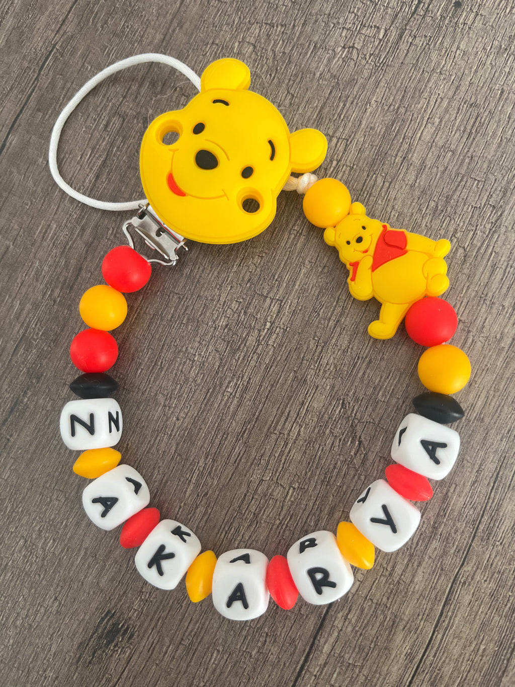 Attache tétine Disney Winnie l'Ourson personnalisée