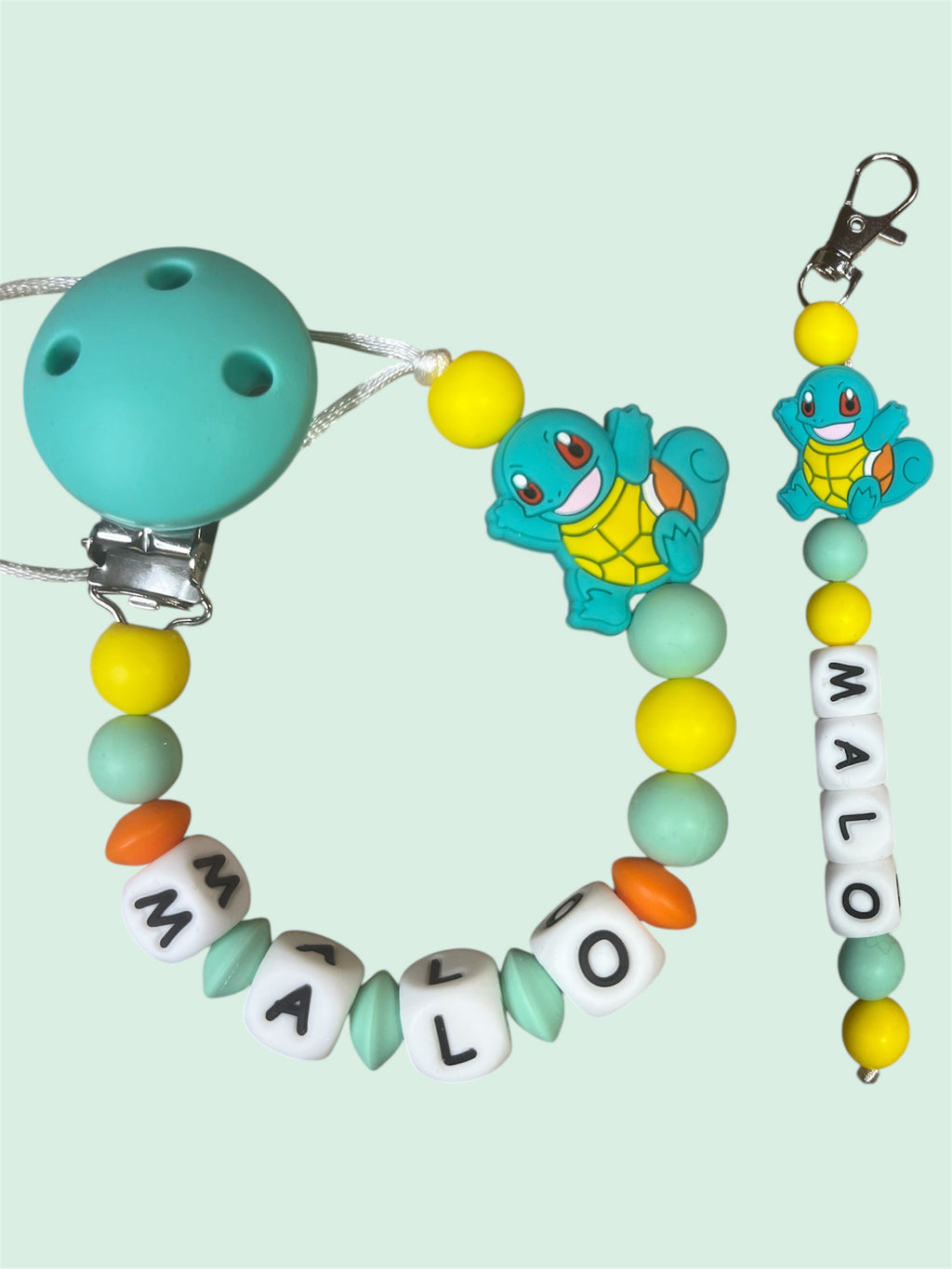 Coffret DUO cadeaux Pokémon - Attache tétine et Porte-clés personnalisés