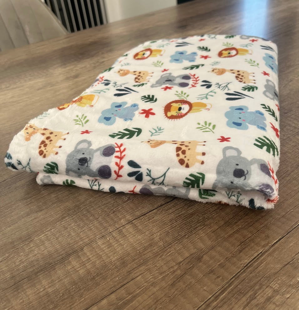 Couverture naissance minky bébé Animaux jungle personnalisée