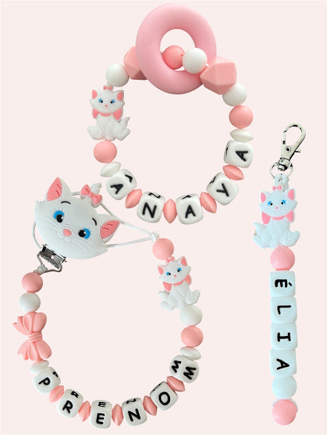 Coffret TRIO Marie des Aristochats Bébé - Attache tétine et Porte-clés personnalisés KidCreationArtisanat