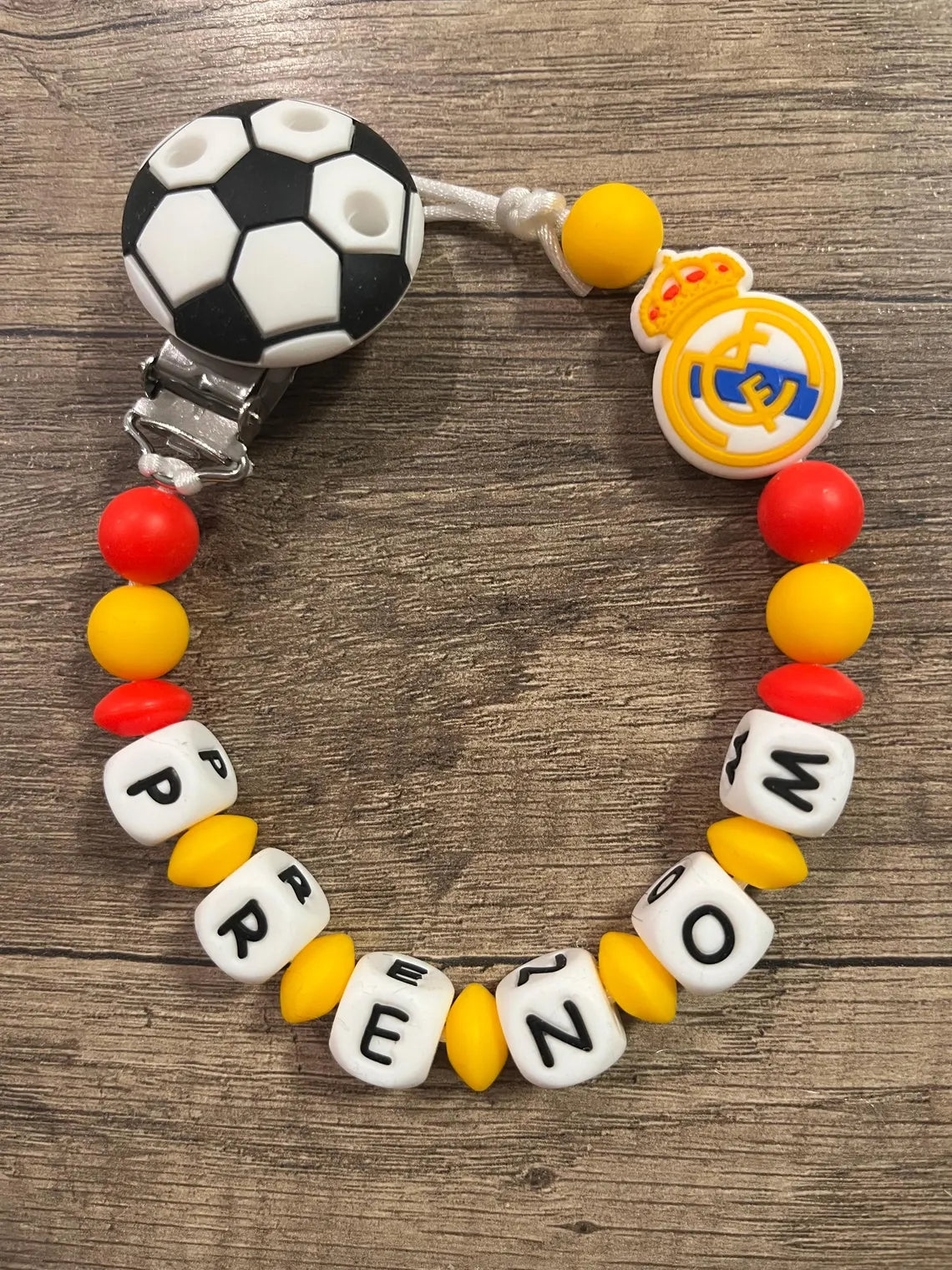 Attache tétine Réal Madrid personnalisée KidCreationArtisanat