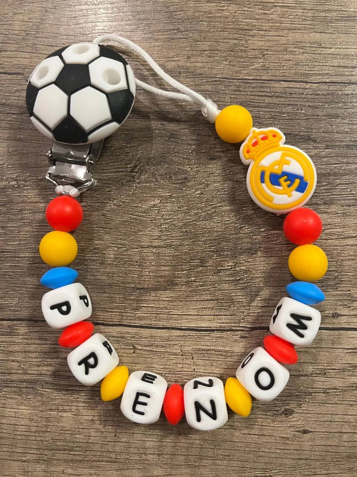Attache tétine Réal Madrid personnalisée KidCreationArtisanat