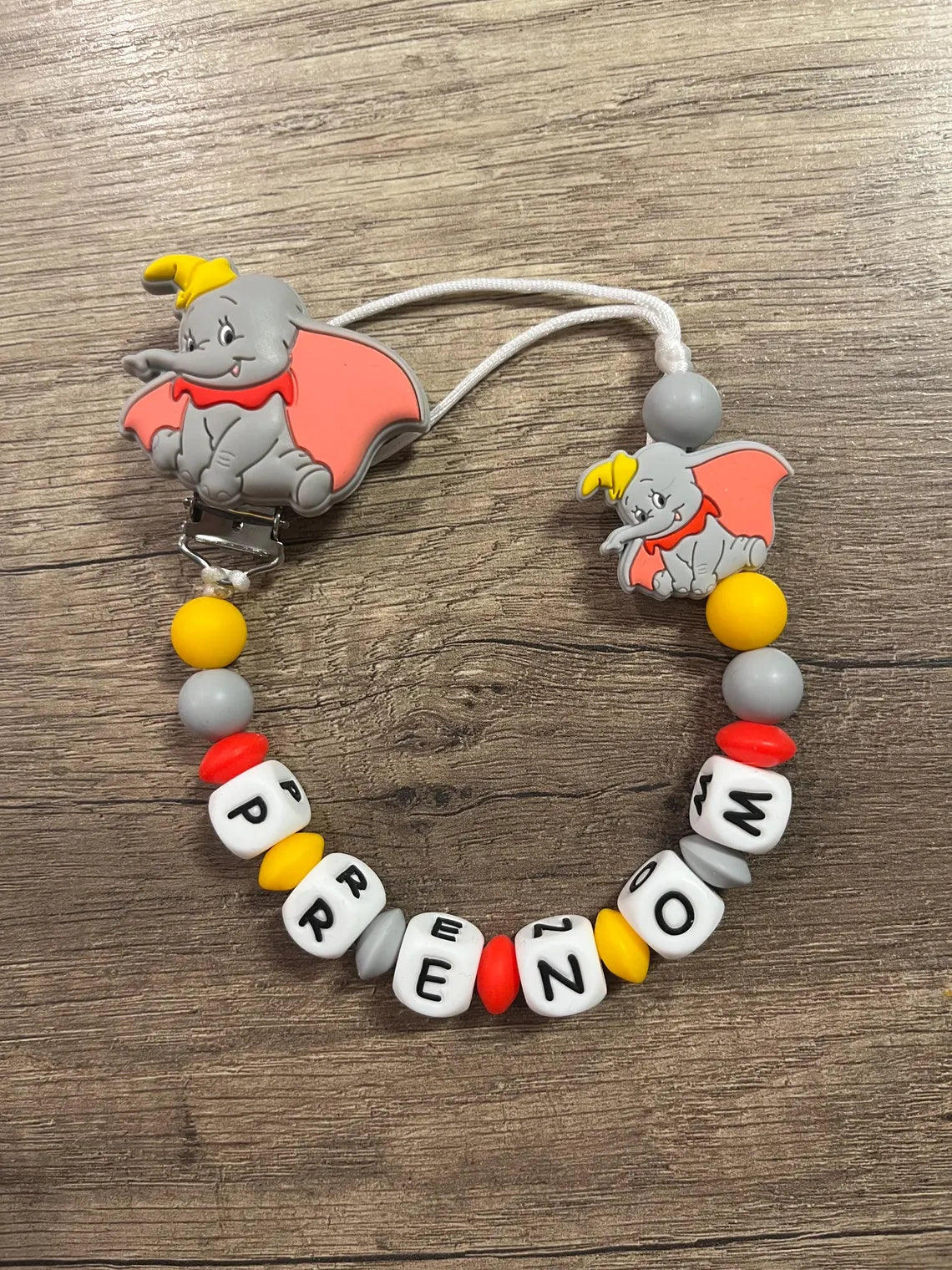 Attache tétine Disney Dumbo personnalisée KidCreationArtisanat