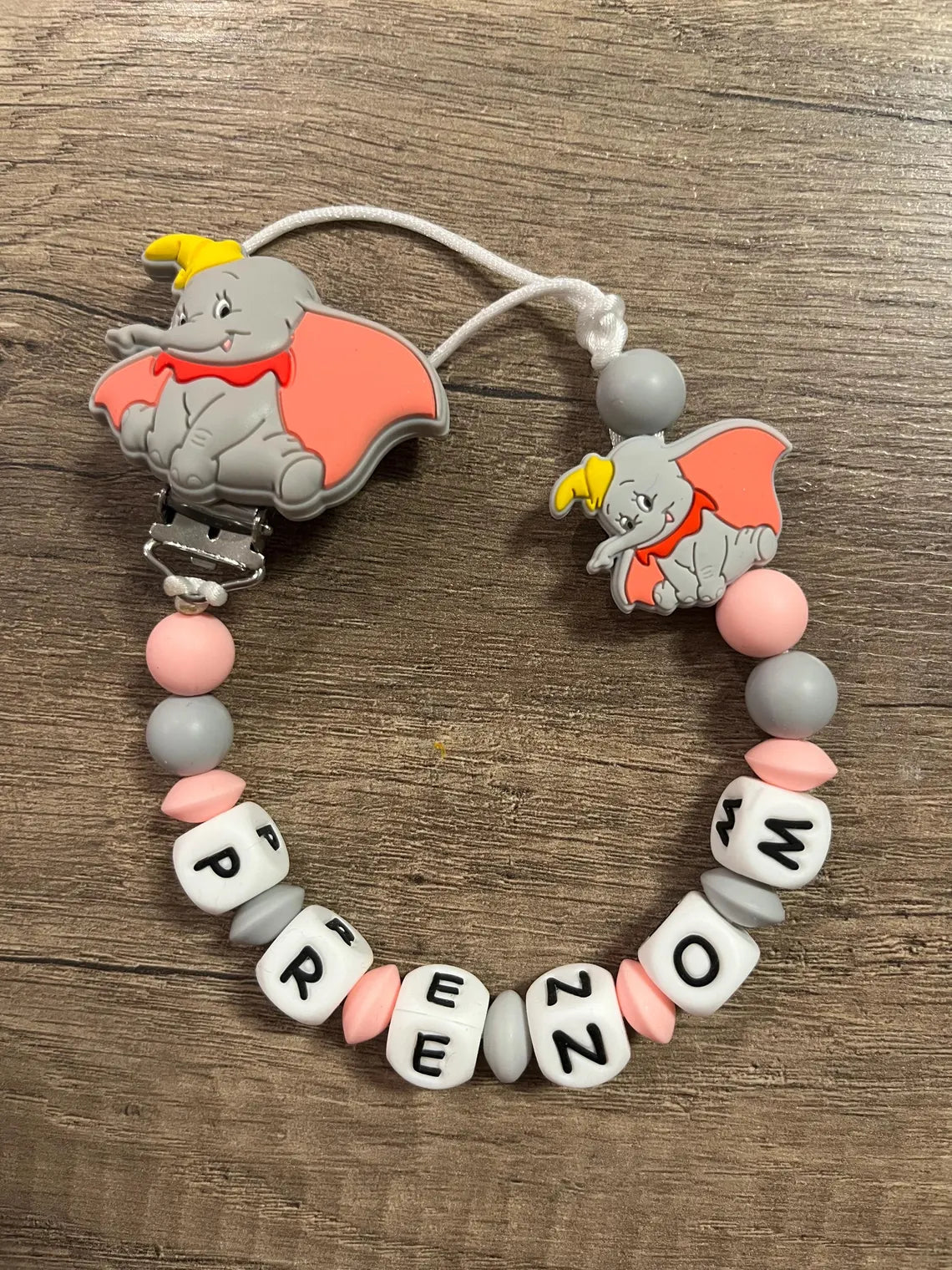 Attache tétine Disney Dumbo personnalisée KidCreationArtisanat