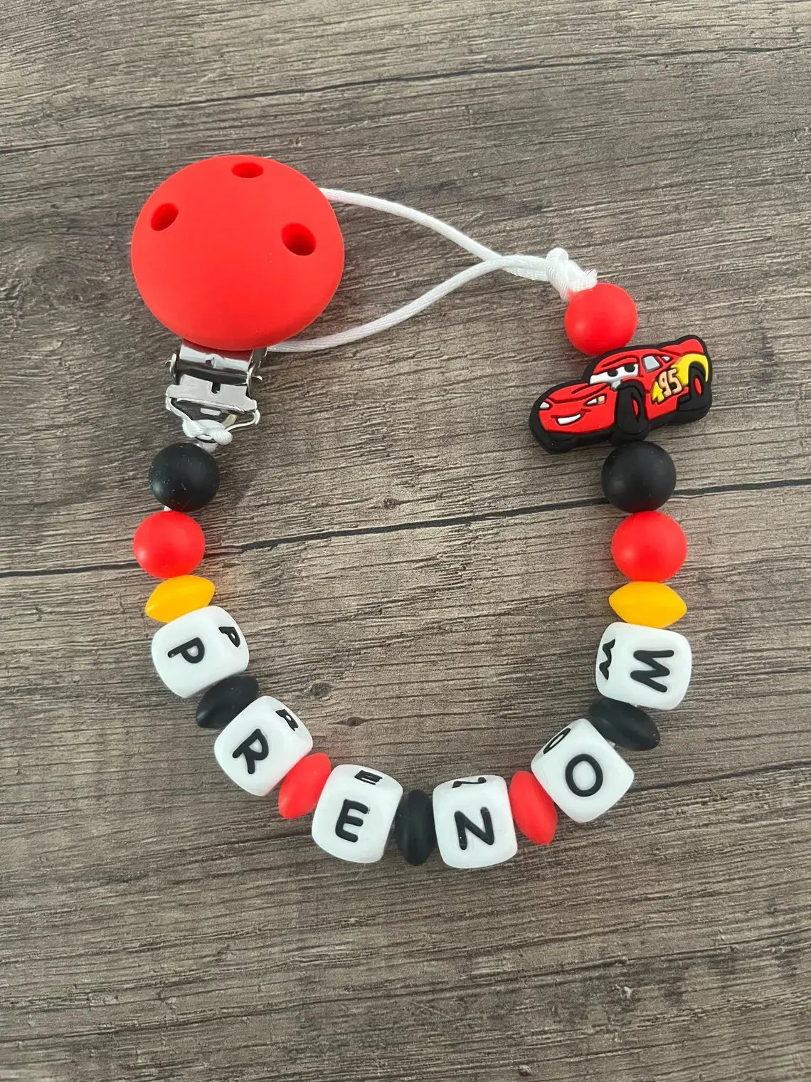 Attache tétine Disney Cars Flash Mcqueen personnalisée KidCreationArtisanat