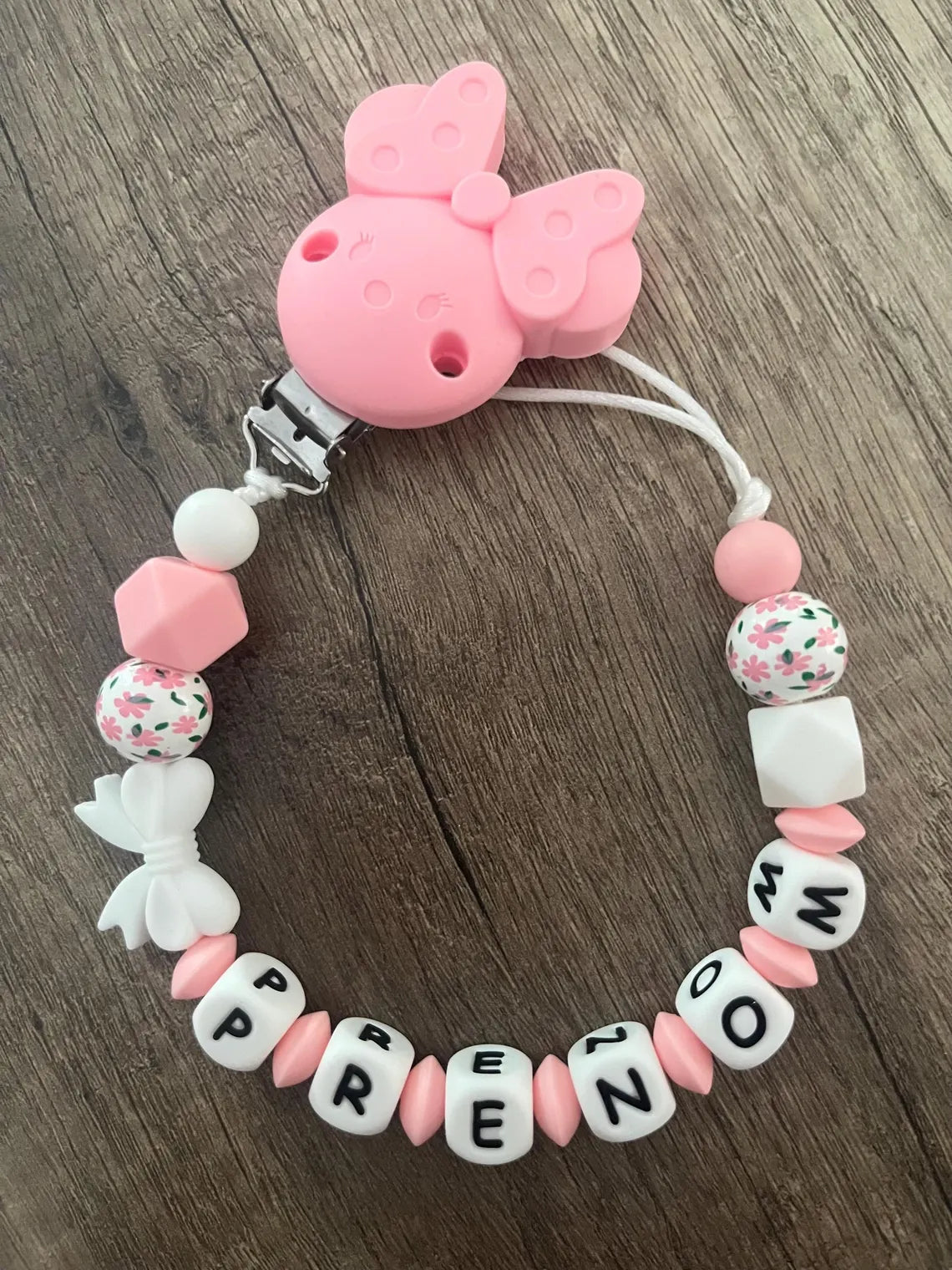 Attache tétine Fleur Minnie rose personnalisée KidCreationArtisanat